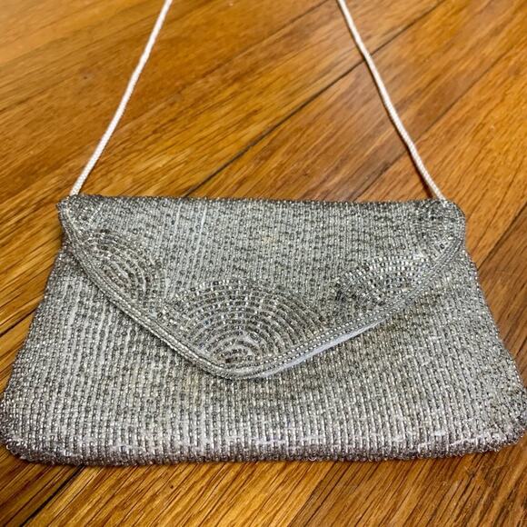 Vintage Andre Cellini Silver Beaded purse with Satin Rope Strap - Picture 2 of 16